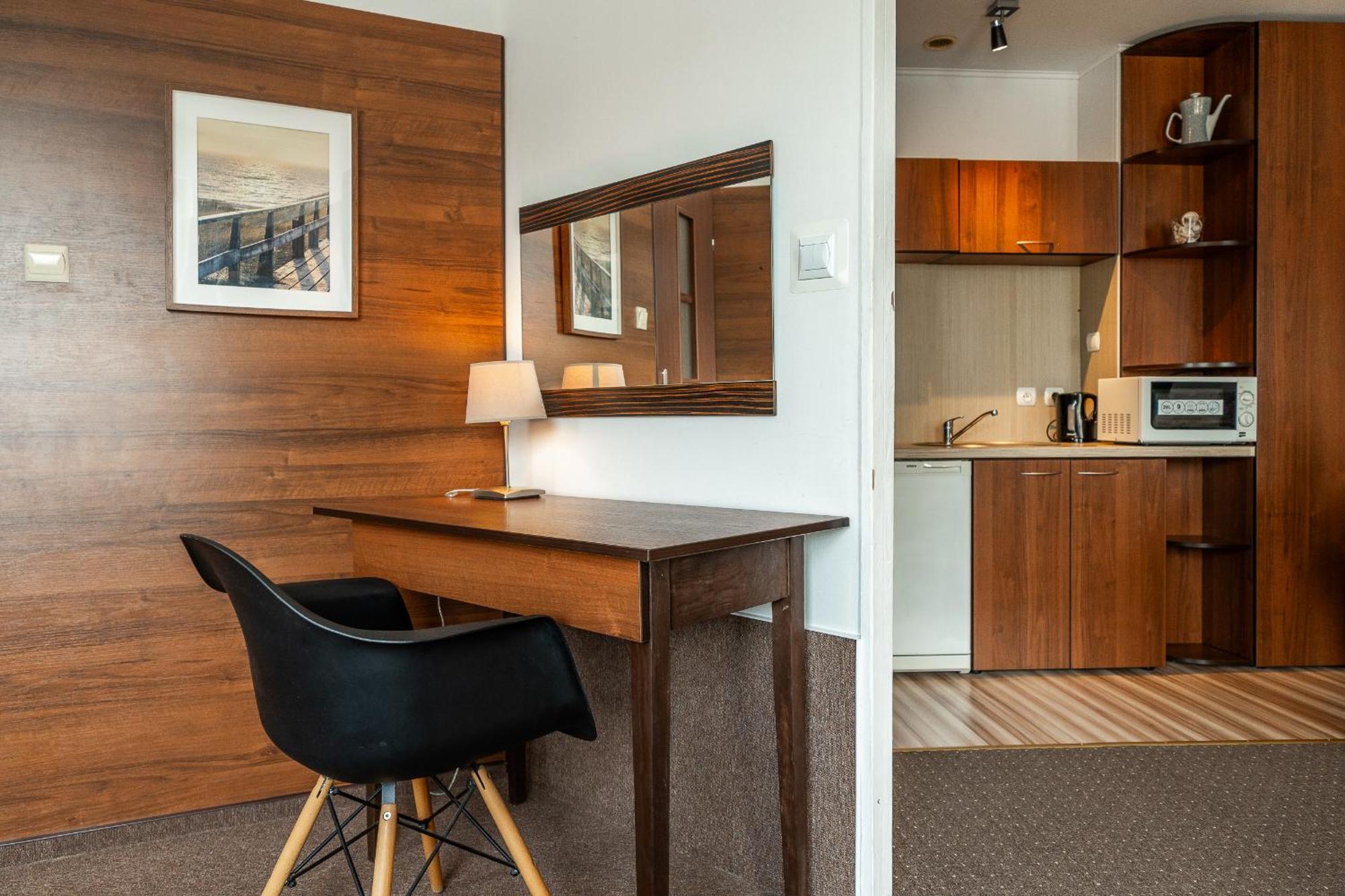 Max Apartamenty - Pokoje - Domki - Restauracja - Basen Mielno  Eksteriør billede