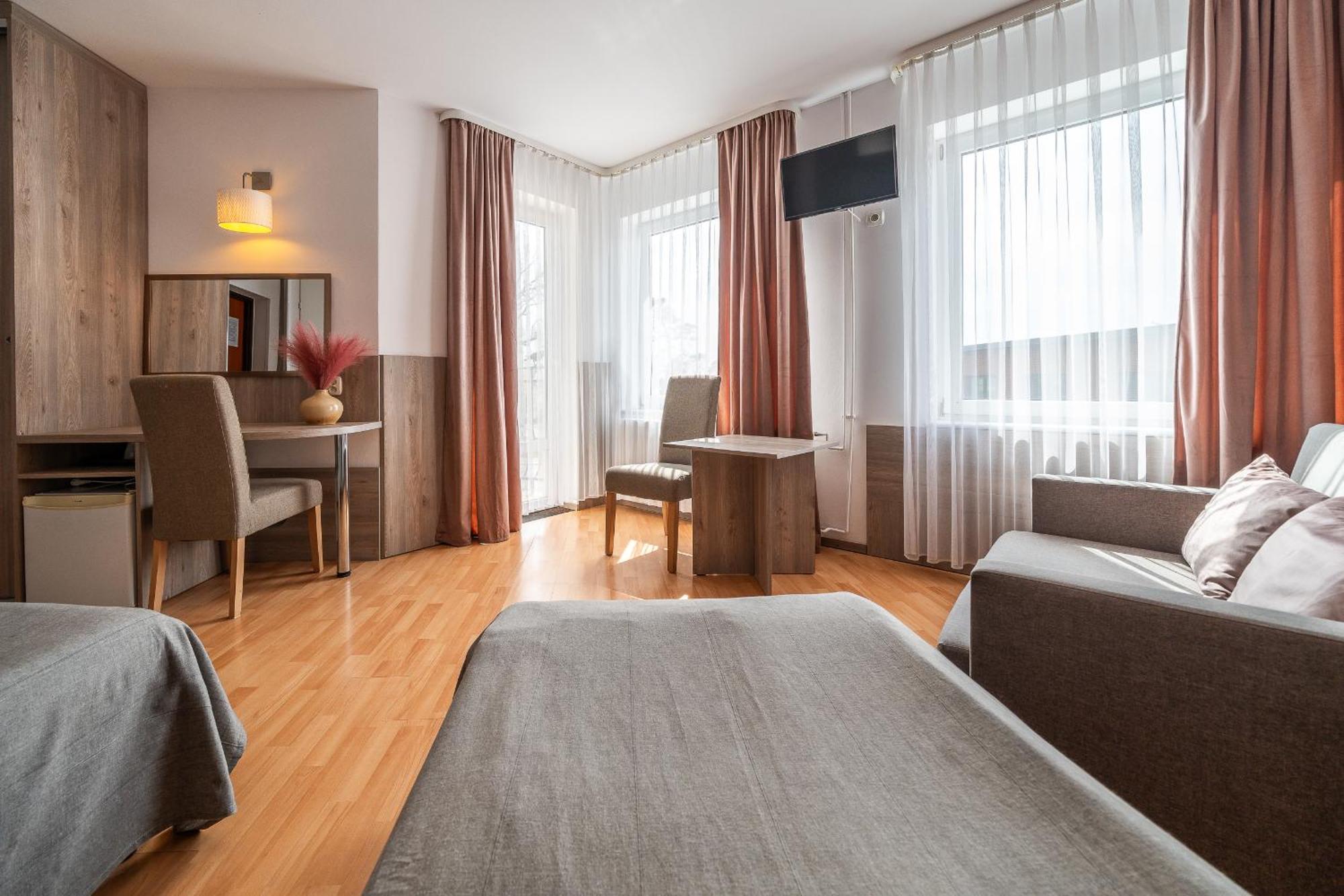 Max Apartamenty - Pokoje - Domki - Restauracja - Basen Mielno  Eksteriør billede