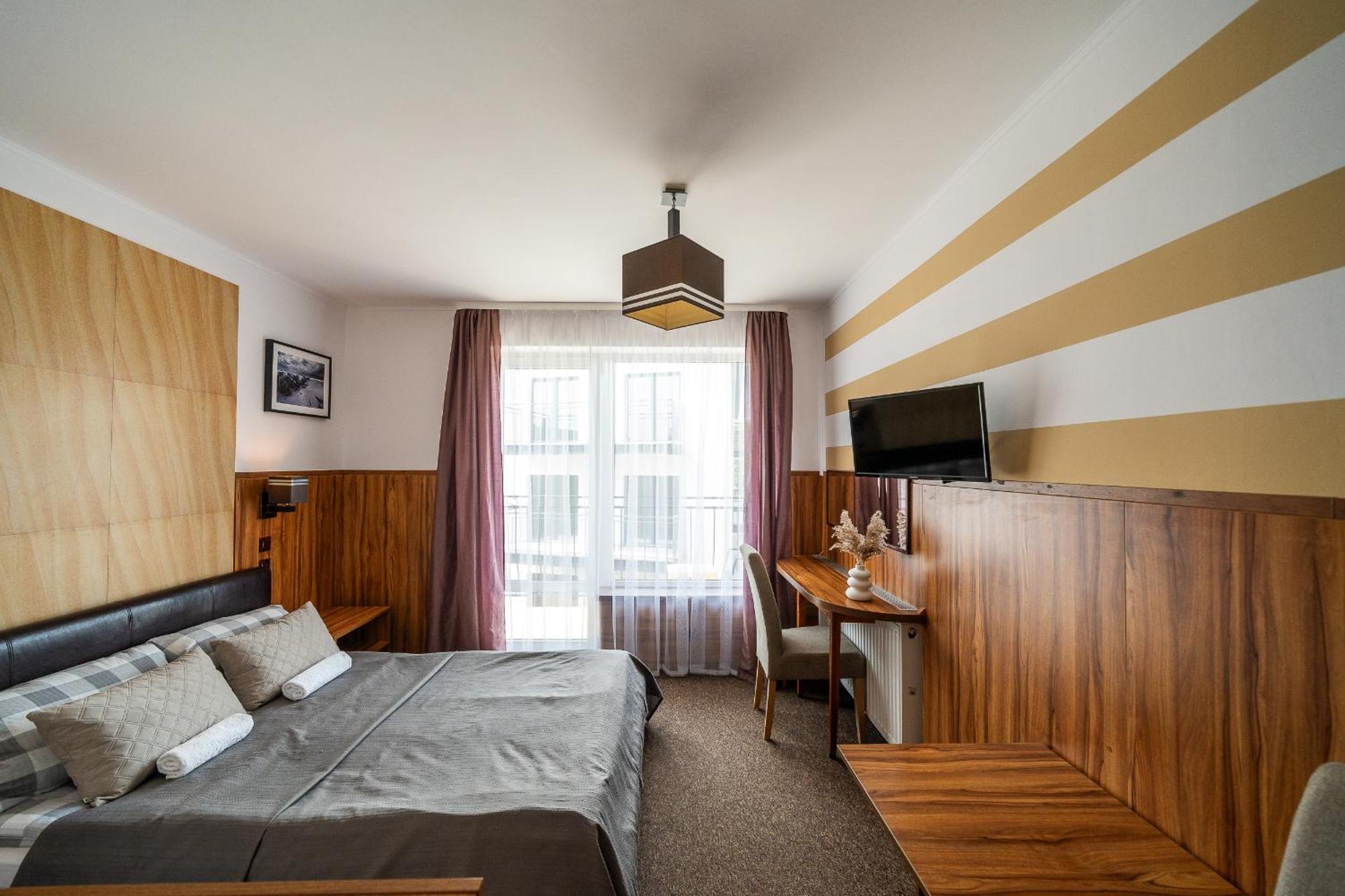 Max Apartamenty - Pokoje - Domki - Restauracja - Basen Mielno  Eksteriør billede